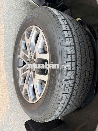 Ford Everest Titanium 2024 19.000 km