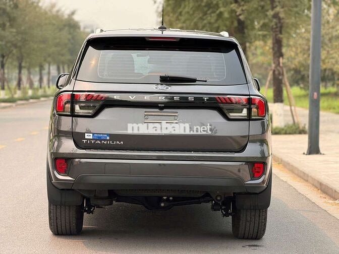 Ford Everest Titanium 2024 19.000 km