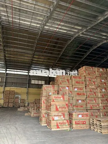 PHỤ XE BỐC XẾP GẠCH MEN TẠI BÌNH CHÁNH