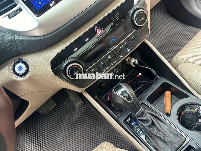 Hyundai Tucson 2018 ATH Đen 80000 km
