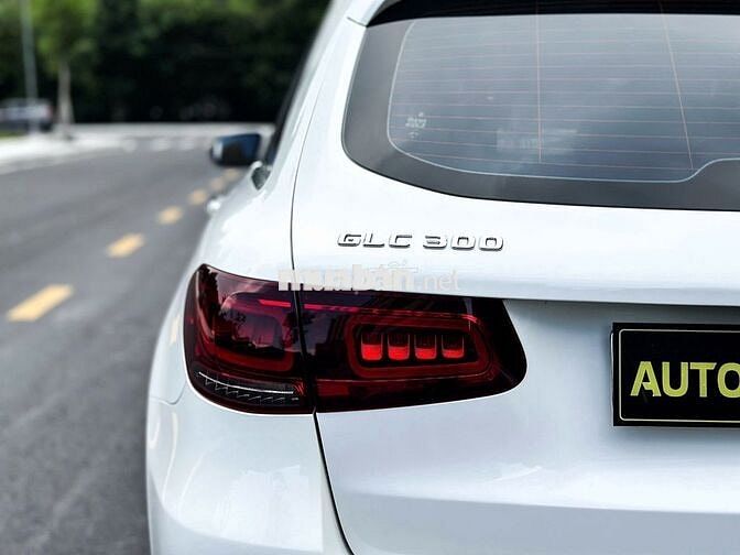 Mercedes GLC 300 AMG 2022 Trắng 40.000km