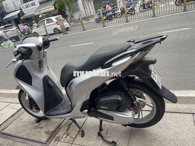 Honda SH 125 2018 Bạc 90%