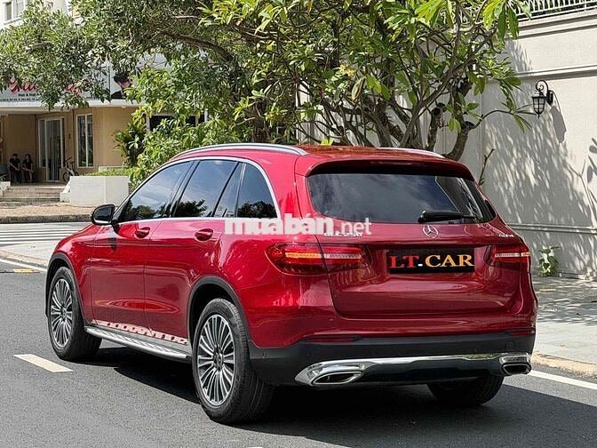 Mercedes GLC250 4Matic 2019 Đỏ