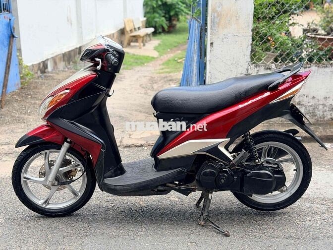 Yamaha Luvias Đỏ, Bạc, Đen - Giấy tờ đầy đủ