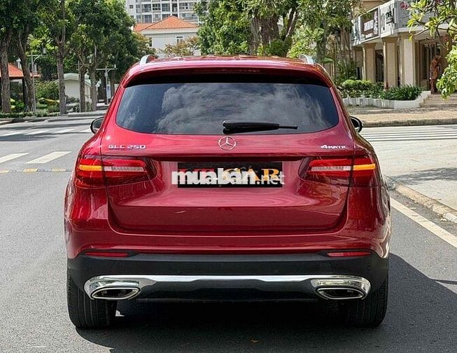 Mercedes GLC250 4Matic 2019 Đỏ