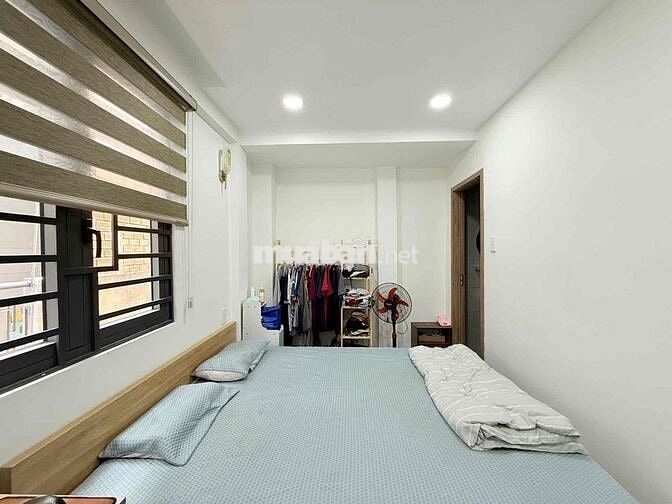 1 CĂN RA MẶT TIỀN lô gốc 2 mặt 40M (4 X 10M 3TẦNG - 4 PN 5 WC