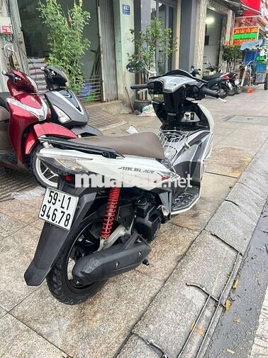 Honda Air Blade Trắng bạc Xe tay ga