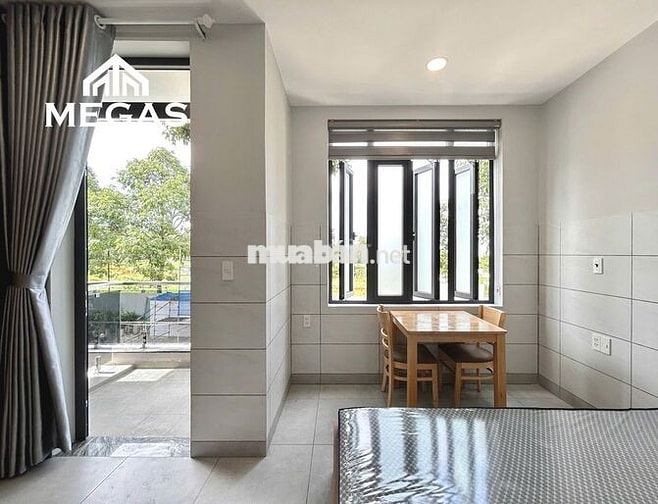 Căn hộ studio ban công, full nội thất- Ngay Đh Quốc Tế, Đh Bách Khoa 