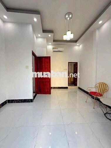 CỌC NGAY GIÁ TỐT NHÀ TRỤC CHÍNH HẺM 90 HÙNG VƯƠNG,TRUNG TÂM NINH KIỀU