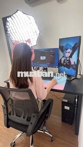NHÂN VIÊN LIVESTREAM GAME TƯƠNG TÁC TIKTOK QUẬN 4