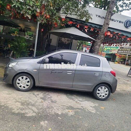 Mitsubishi Mirage 2018 Xám