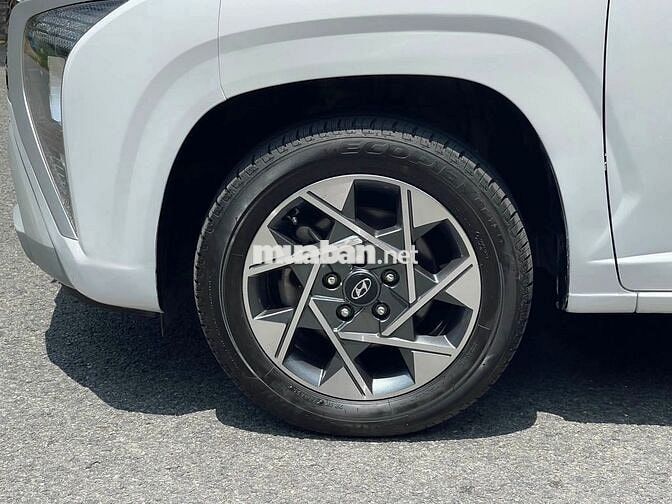 Hyundai Stargazer 1.5AT Đặc Biệt 2022 Trắng