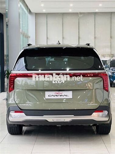 Kia Carnival 2.2D SIG 7S VIN 25