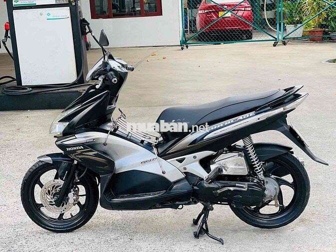 Honda Air Blade 2011 Đen chính chủ