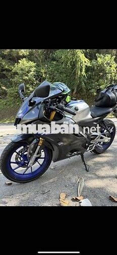 Yamaha R15 V4 Bạc 8000 km
