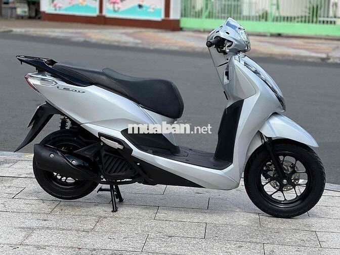 Honda Lead 125 2val 2022 Bạc Porsche