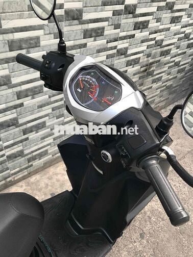 Xe 50. Cần bán Sym Passing 50cc . 2024 . 8.000 km