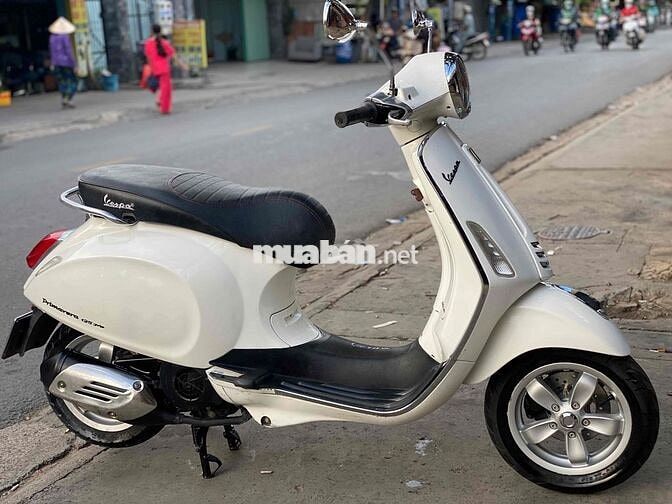 Piaggio Vespa Primavera. siêu đẹp zin chất