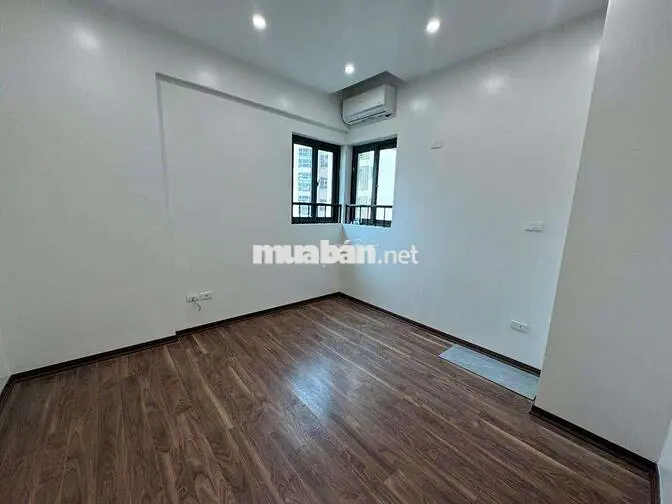 Giá chỉ 5 tỷ, bán gấp căn hộ B11 Nam Trung Yên – Lô góc đẹp, giá tốt
