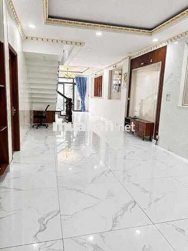 Biệt thự 7x20 có nội thất đường Tô Ngọc Vân giáp Gò Vấp
