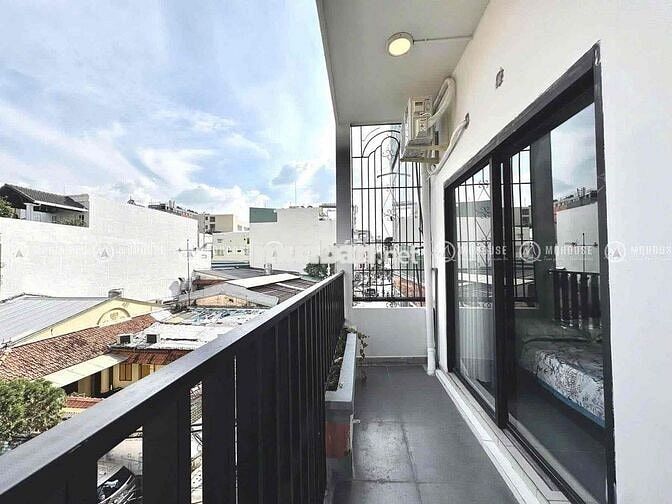 TRỐNG SẴN 2 PHÒNG BAN CÔNG - GALAXY NGUYỄN VĂN QUÁ