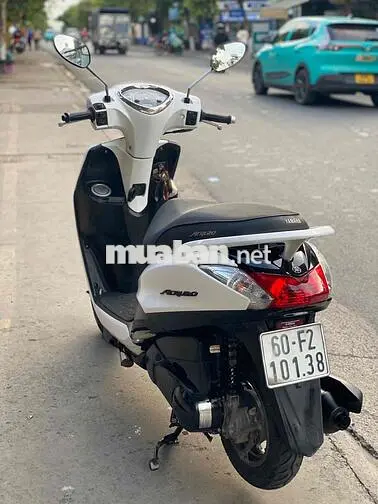 Yamaha Acruzo Trắng