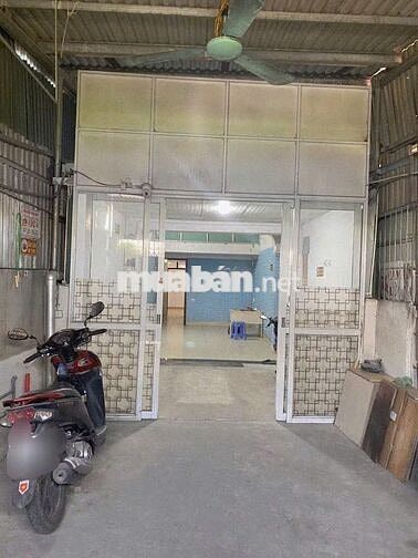 Chính chủ cho thuê nhà Ngọc Hồi, đối diện bến xe Nước Ngầm