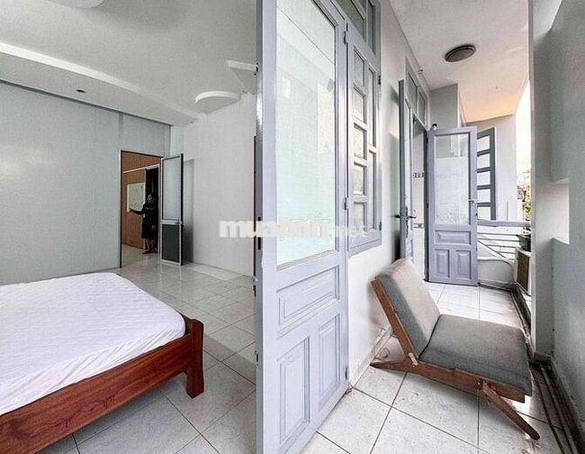 Chính Chủ Cho Thuê | 1PN Rộng 50m2 | Ban Công Thoáng Mát | Full NT