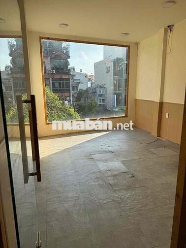 Gần BV Hoàn Mỹ  Mặt Tiền Phan Xích Long 250m2 Có 4 Lầu 7 Phòng Ngủ