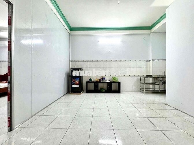 Chính Chủ Cho Thuê | 1PN Ban Công Rộng 50m2 | Điện Nước Siêu Rẻ