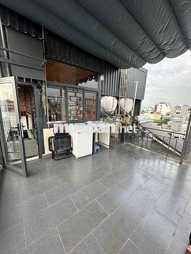 CHO THUÊ PENTHOUSE KHÔNG GÁC – CÓ SÂN THƯỢNG – THOÁNG MÁT