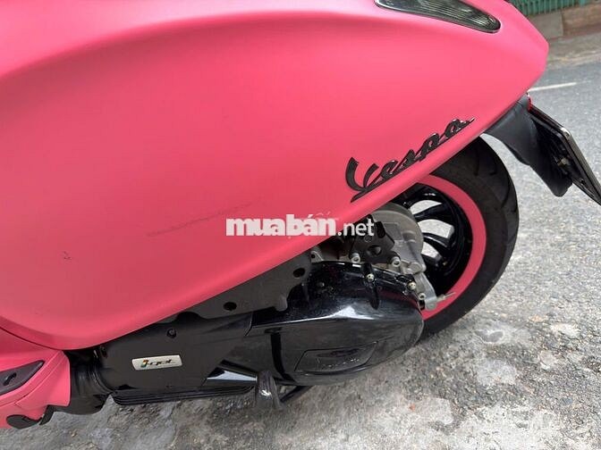 Piaggio Vespa Sprint 2024 Hồng đen 7000km