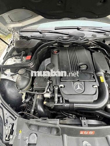 Mercedes-Benz C200 2012 Số tự động Bạc