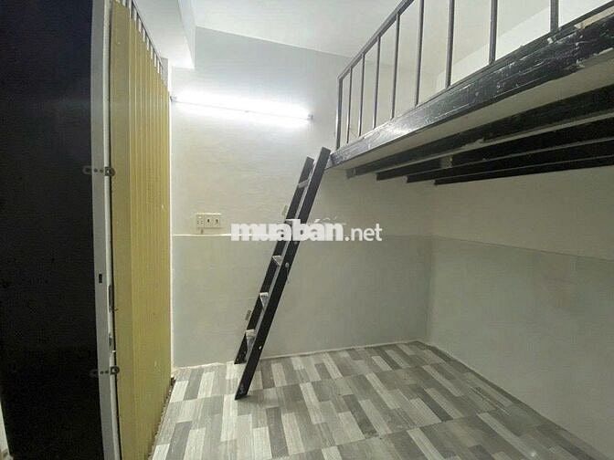 Kiot mặt tiền hẻm xe hơi vừa ở vừa kinh doanh gần Đặng Văn Bi Thủ Đức
