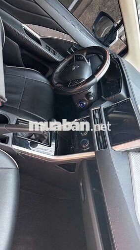 Mitsubishi Xpander 2022 số sàn Trắng