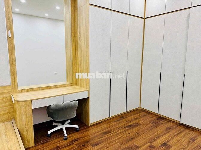 Cho thuê phòng trọ khép kín full nội thất cao cấp ở Phùng Chí Kiên