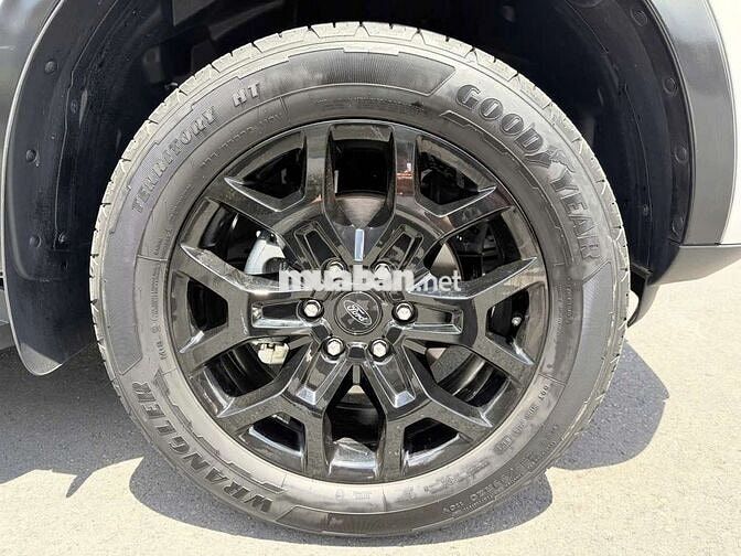 FORD EVEREST SPORT 2024