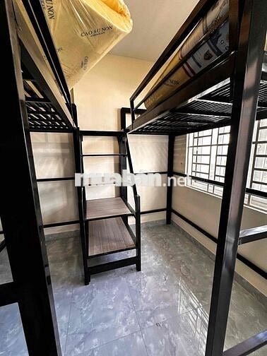 🔥 Giường Dorm 2TR8 Bao tất cả Chi Phí – Sát HUTECH, HIU, UEF