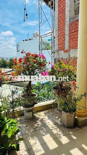 NHỈNH 6 TỶ, 60m2, 4 TẦNG, NGANG TẬN 7m RẤT THOÁNG 