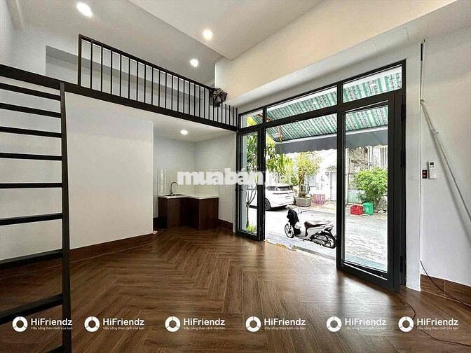 dạng nhà nguyên căn ngay góc hẻm Bùi Đình Tuý gần Hutech, GTVT, UEF
