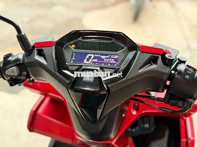 Honda Vario 160cc 2025 Đỏ Dưới 6000 km