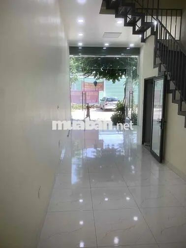 cho thuê nhà nguyên căn 3 tầng mặt phó chính chủ