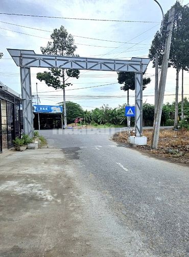 NHÀ QUÁ RẺ MẶT TIỀN ĐƯỜNG VÀM ÔNG CỬU LỘ TRƯỚC NHÀ 12M