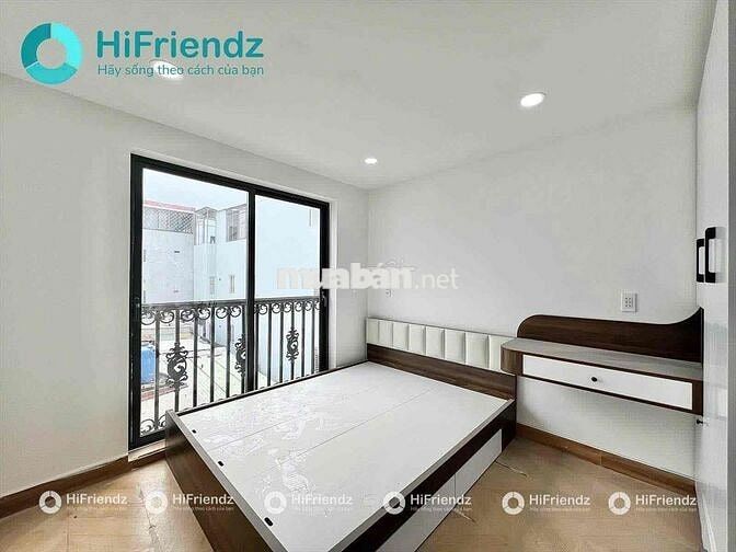 BAN CÔNG MỚI XÂY NGAY HUFLIT _ SẴN NỘI THẤT _ MỚI 100%