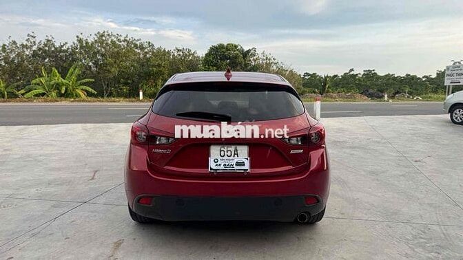 Mazda 3 Hatchback 1.5 AT 2016 1 chủ 85.000km