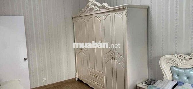 Căn hộ 1PN nội thất xịn xò, view hồ bơi, tầng cao thoáng mát, ở liền
