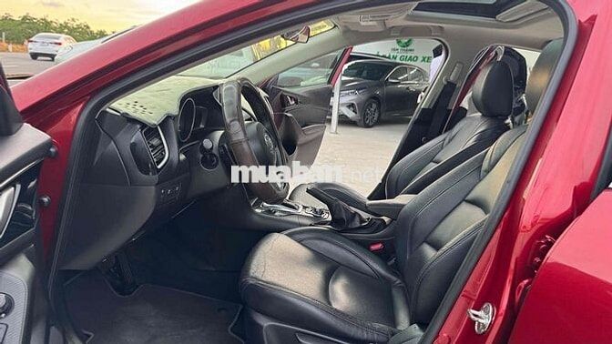 Mazda 3 Hatchback 1.5 AT 2016 1 chủ 85.000km