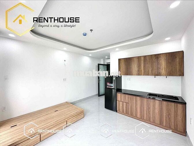 CĂN HỘ DỊCH VỤ CÓ BAN CÔNG, CỬA SỔ LỚN