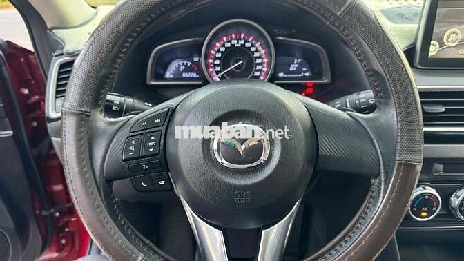 Mazda 3 Hatchback 1.5 AT 2016 1 chủ 85.000km