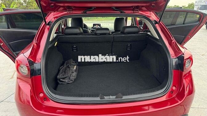 Mazda 3 Hatchback 1.5 AT 2016 1 chủ 85.000km